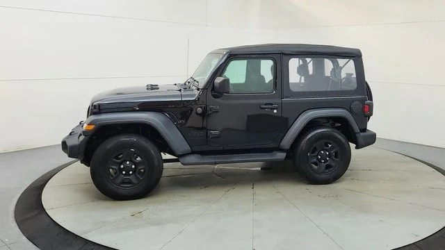 Used 2023 Black Jeep Sport image 5