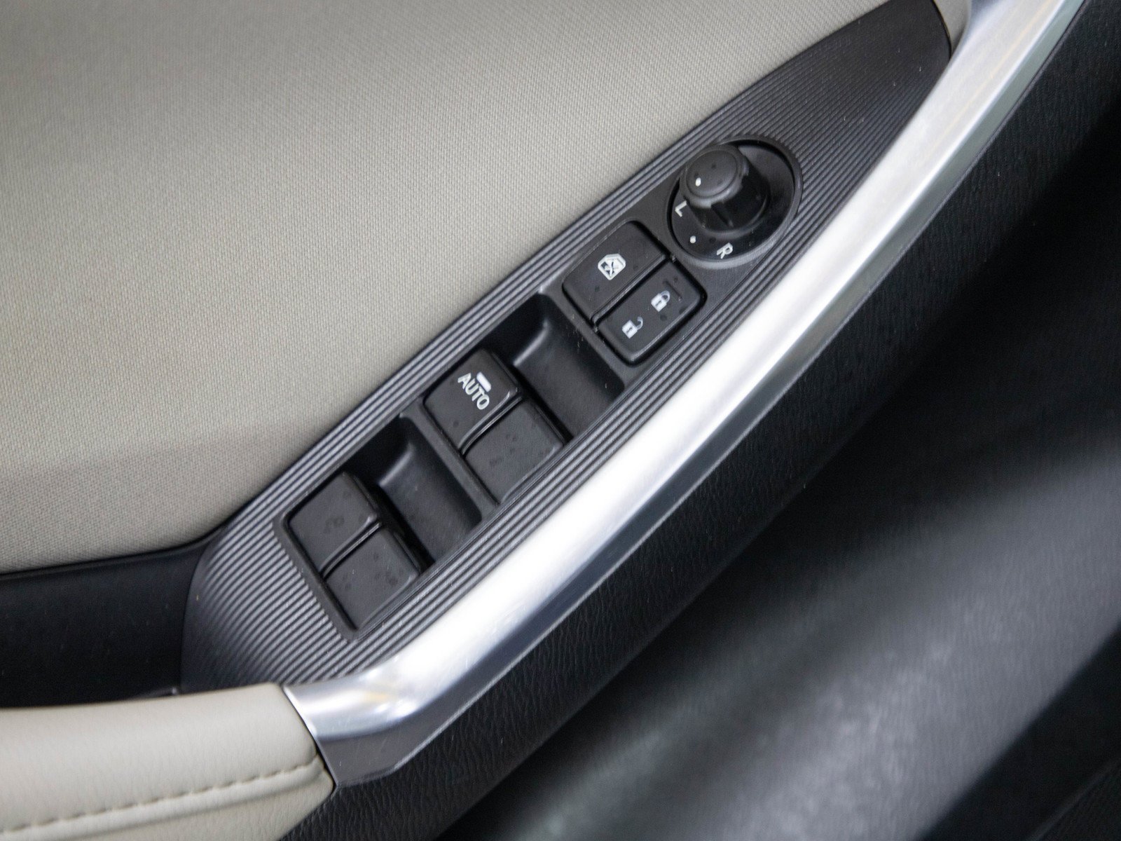 Used 2014 Stormy Blue Mica Mazda Touring image 20