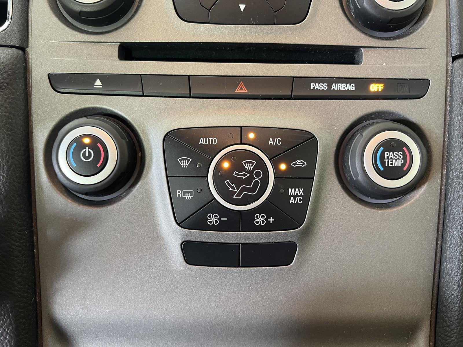 Used 2018 Magnetic Ford SEL image 21