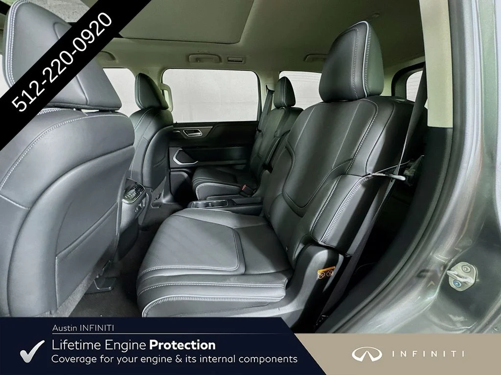 New 2027 Silver INFINITI LUXE image 32