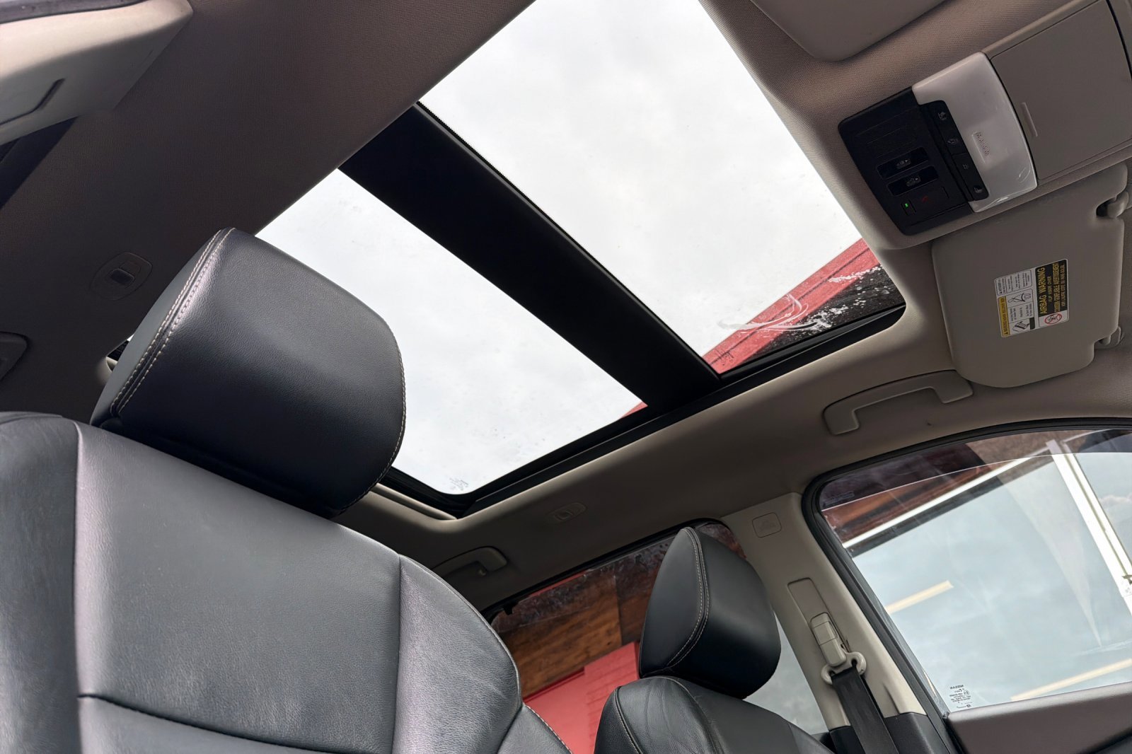 Used 2021 Boulder Gray Pearl Nissan SL image 16
