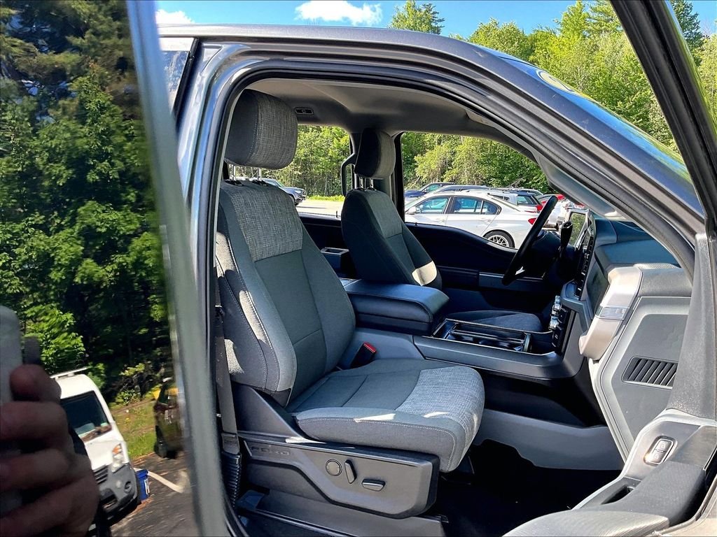 Used 2023 Gray Metallic Ford XLT image 11