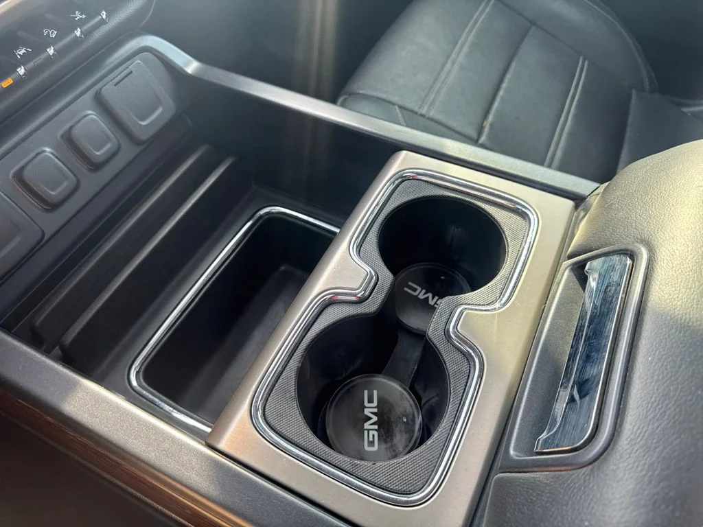 Used 2017 Black GMC Denali image 22