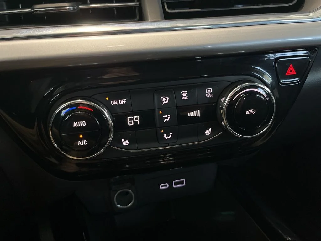 Used 2025 Red Chevrolet LT image 14
