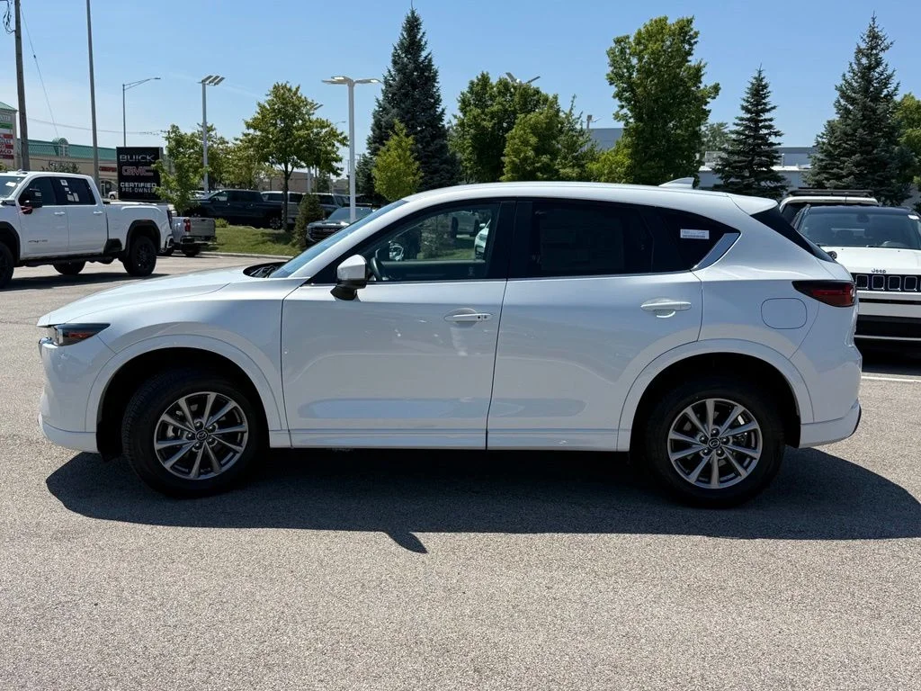 Used 2025 White Mazda 2.5 S Select Package image 4
