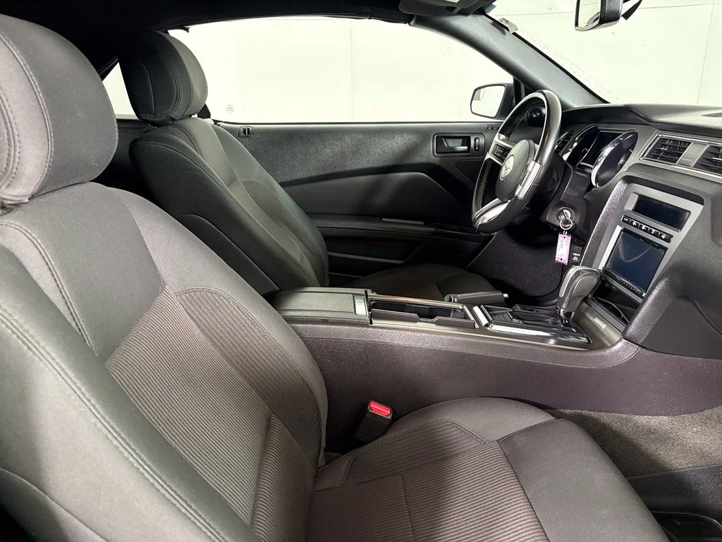 Used 2014 Silver Ford GT image 14