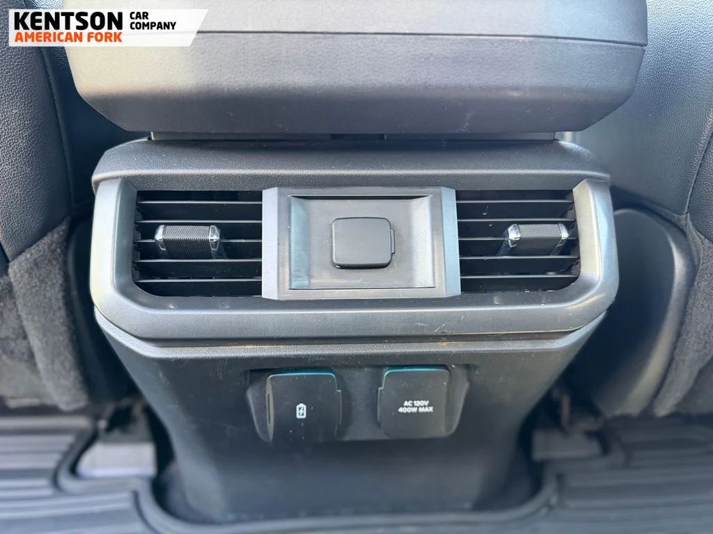 Used 2024 Black Ford XLT image 31