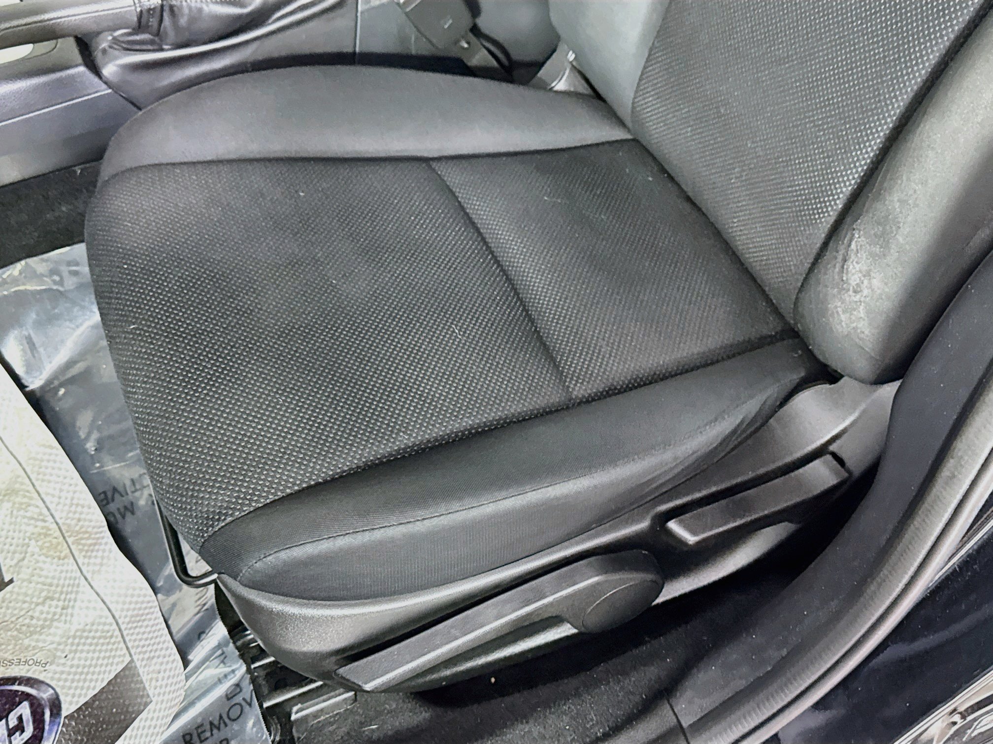 Used 2016 Crystal Black Silica Subaru 2.0i Premium image 18