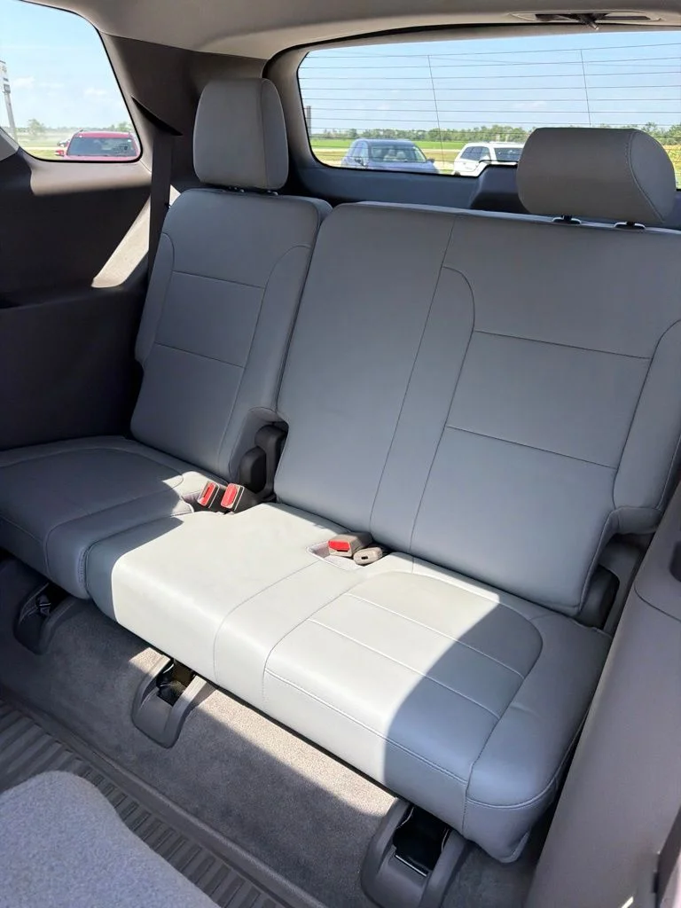 Used 2019 Gray Chevrolet 3LT image 25
