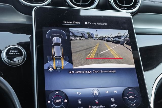 Used 2025  Mercedes-Benz GLC 300 image 28
