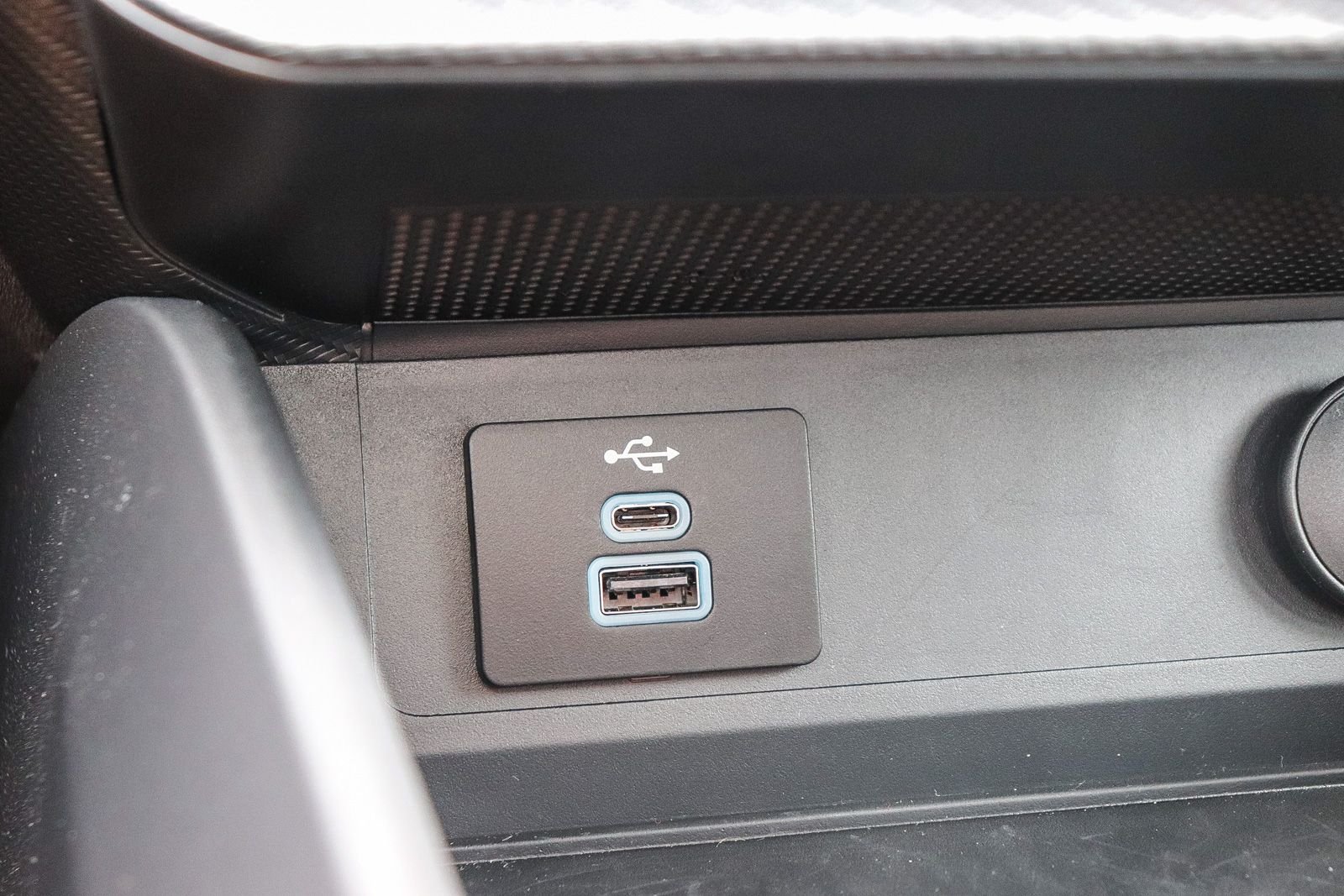 Used 2026 Vapor Blue Ford EcoBoost image 21
