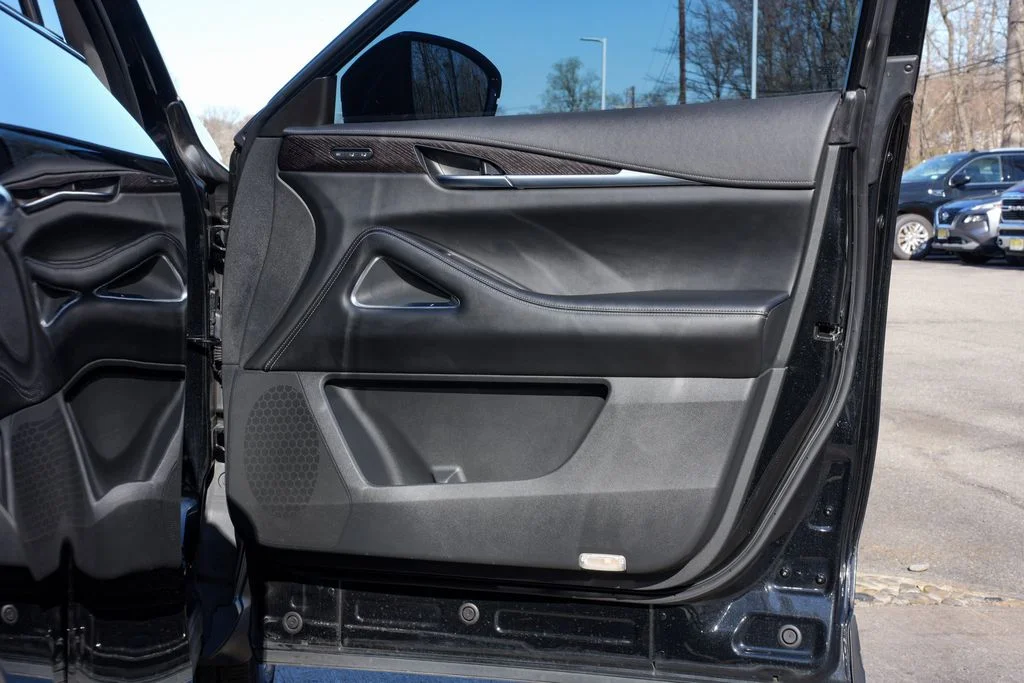 Used 2023 Black INFINITI Sensory image 55