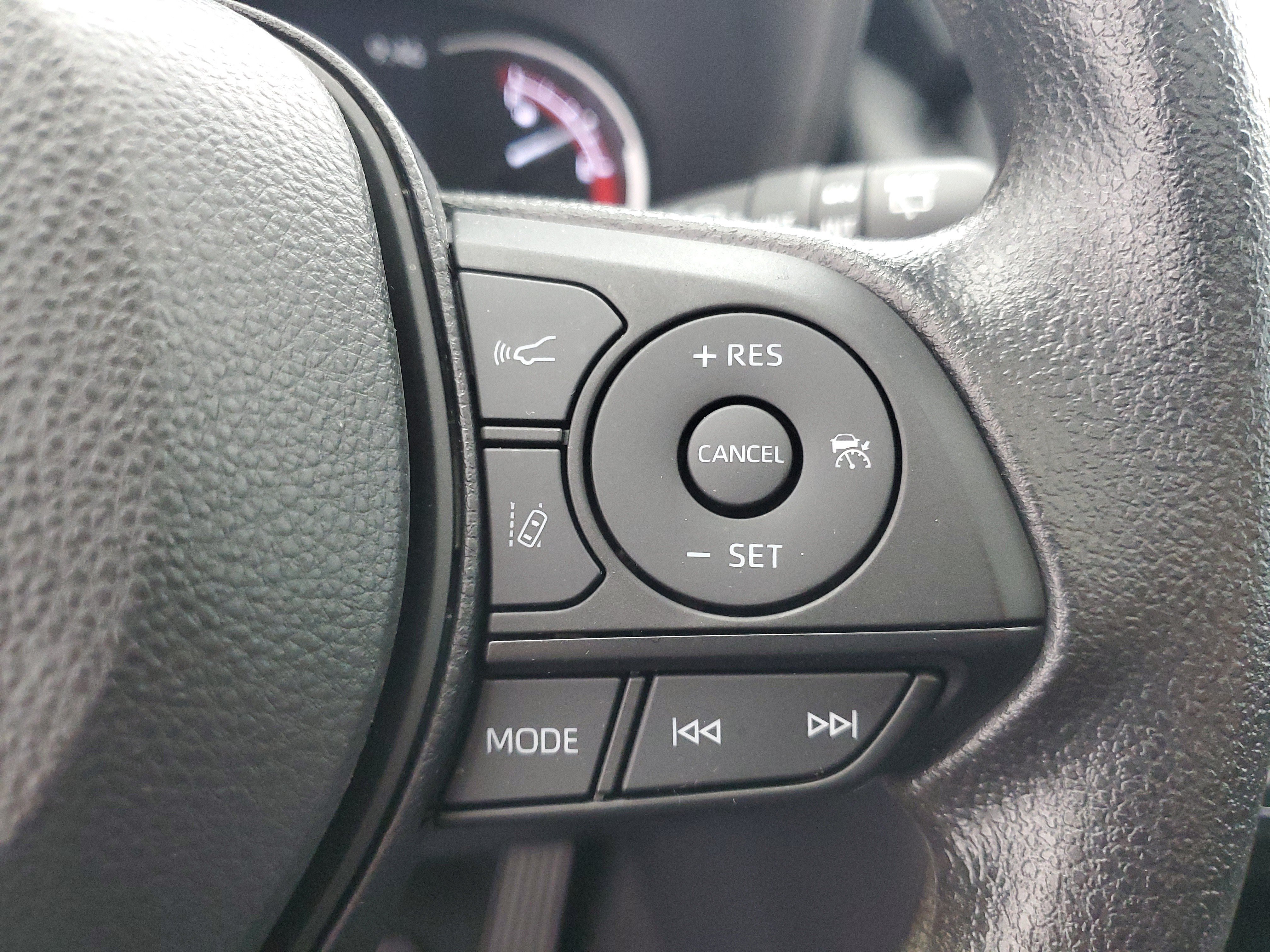 Used 2024 Ice Cap Toyota XLE image 26