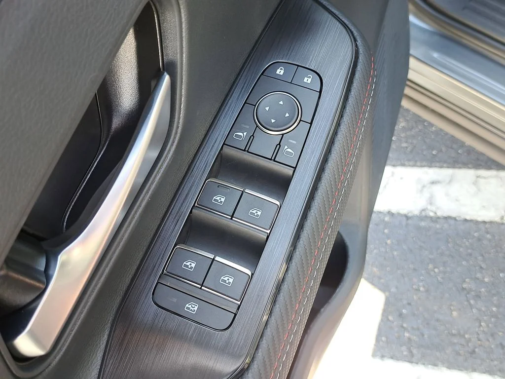 2026 Nissan KICKS SR AWD - Photo 22