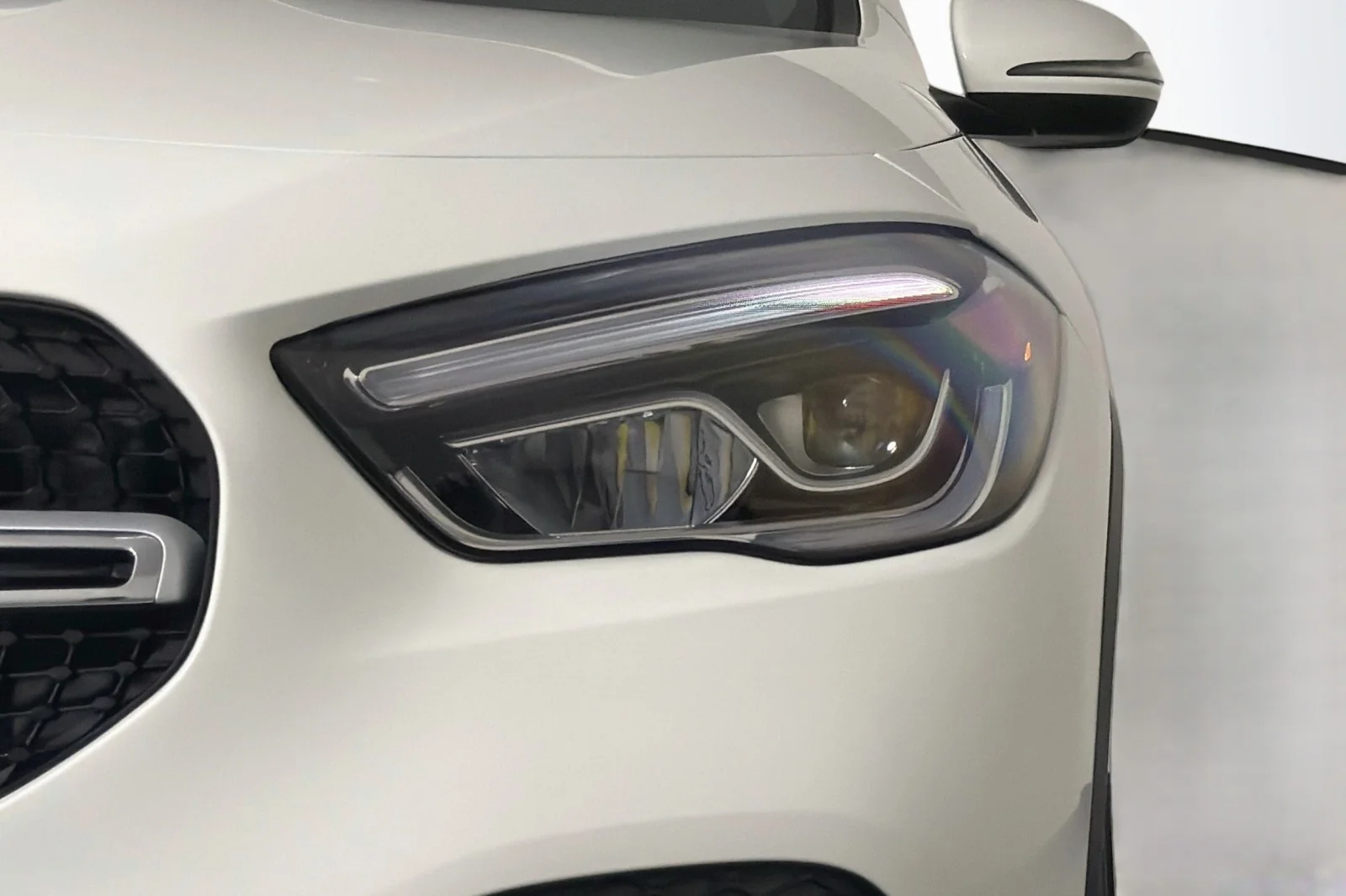 Used 2023 Polar White Mercedes-Benz 250 image 15