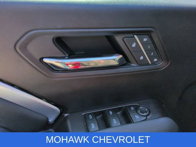 Used 2023 Radiant Red Tintcoat Chevrolet Z71 image 24