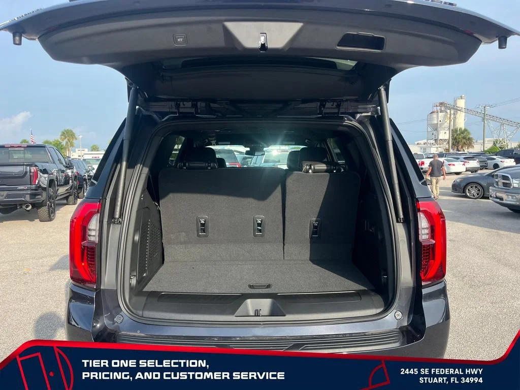 New 2026 Titanium Rush Metallic GMC Elevation image 10