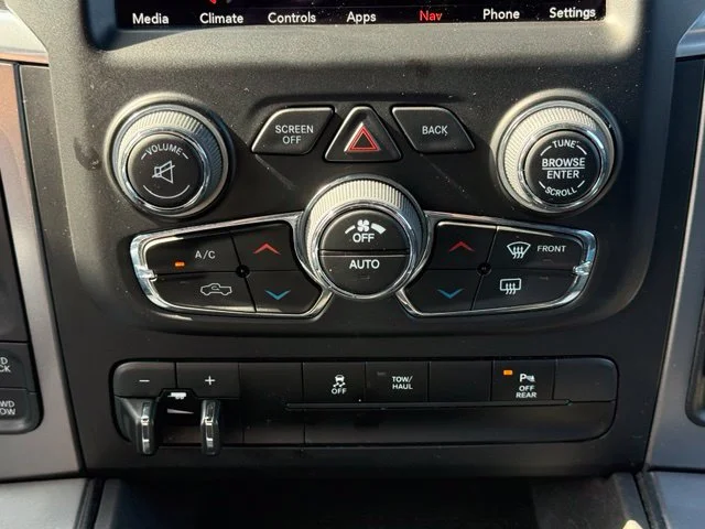 Used 2023 White Ram Warlock image 27