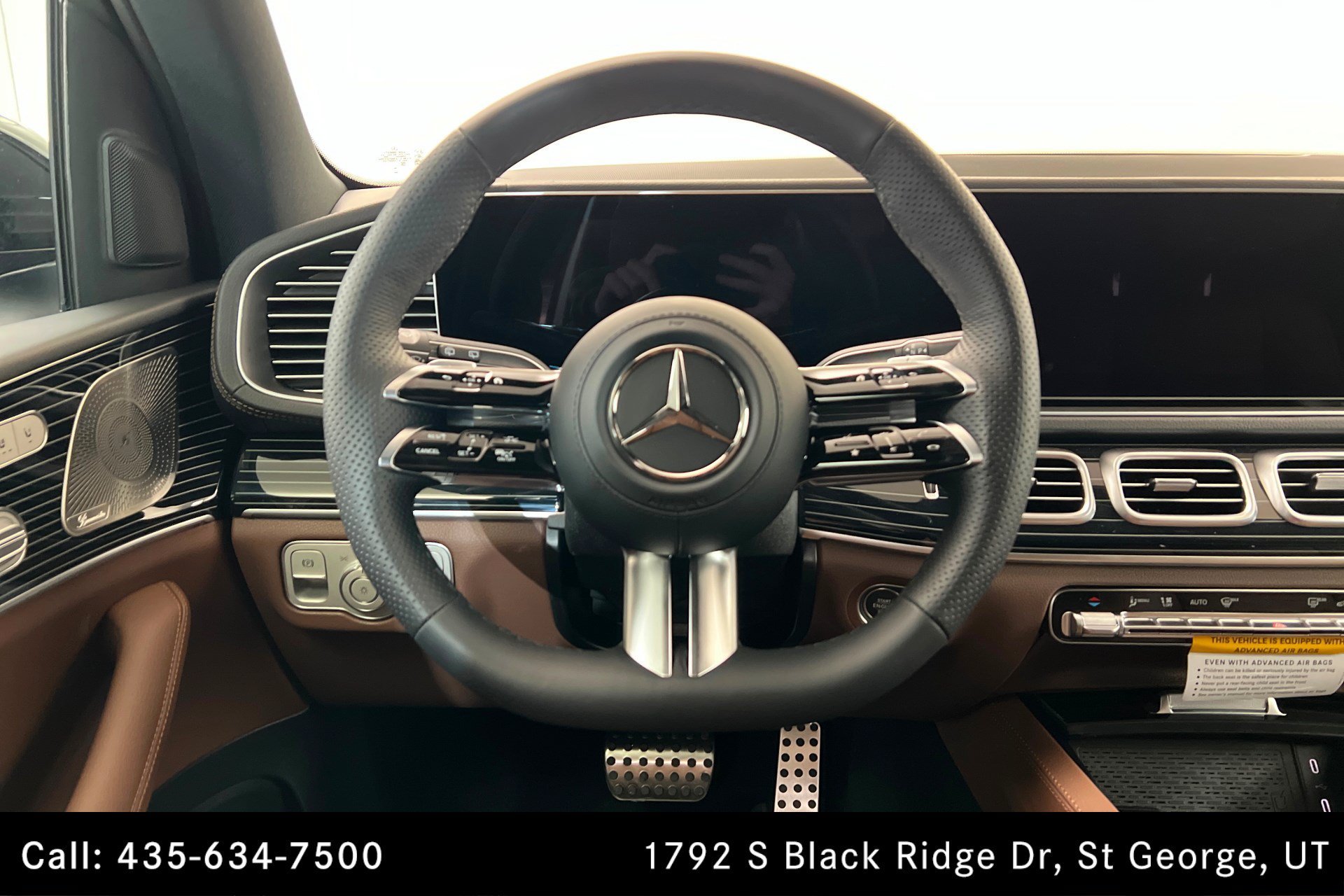Certified Used 2026 MANUFAKTUR Moonlight White Metallic Mercedes-Benz GLS 450 image 15
