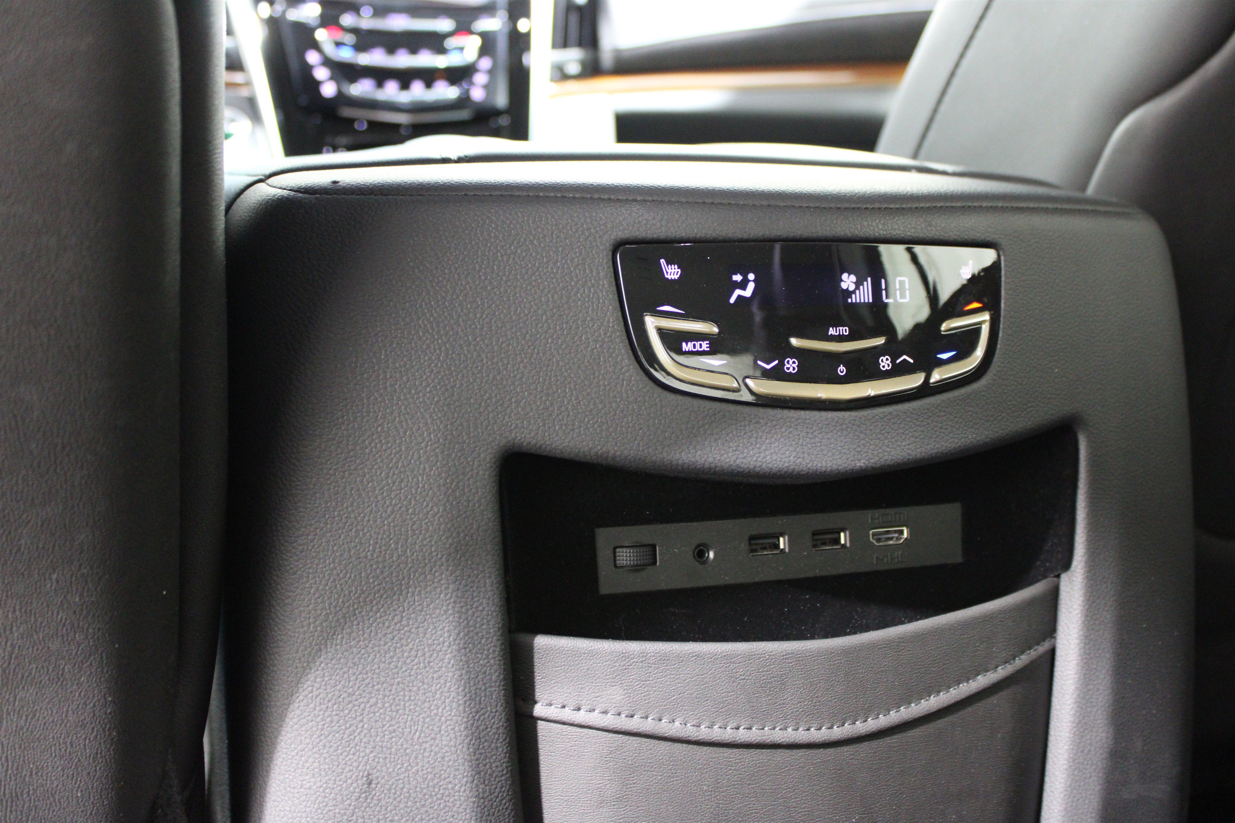 Used 2019 Black Raven Cadillac Luxury image 29