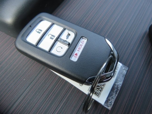 Used 2022  Honda Black Edition image 9