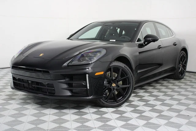 2026 Porsche Panamera RWD