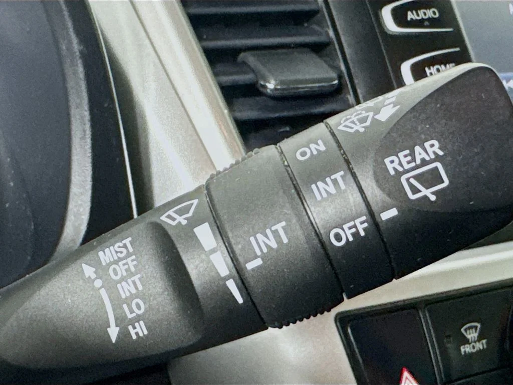 Used 2018 Gray Toyota XLE image 13