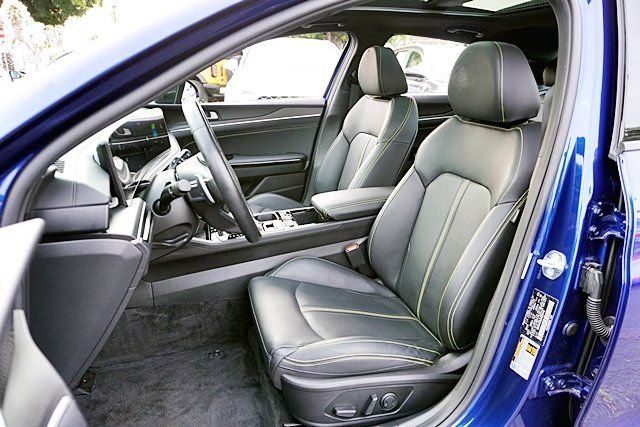 Used 2025 Blue Kia GT image 14