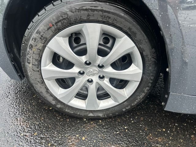 Certified Used 2024  Toyota LE image 9
