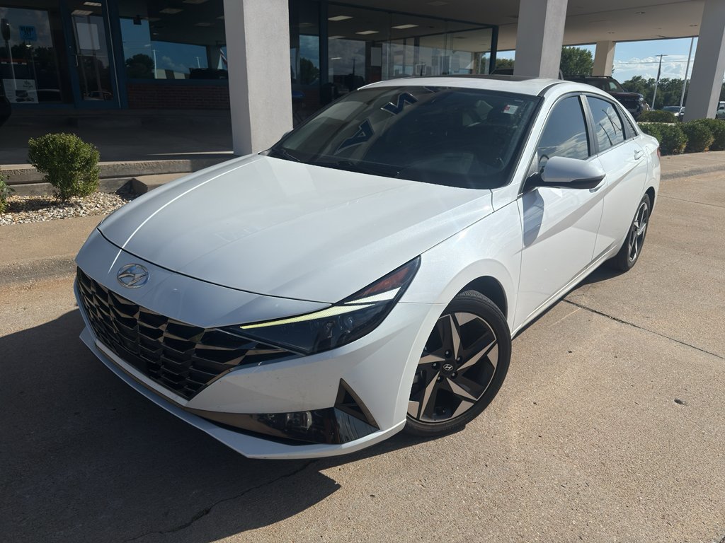 Used 2023 Quartz White Hyundai Limited image 5