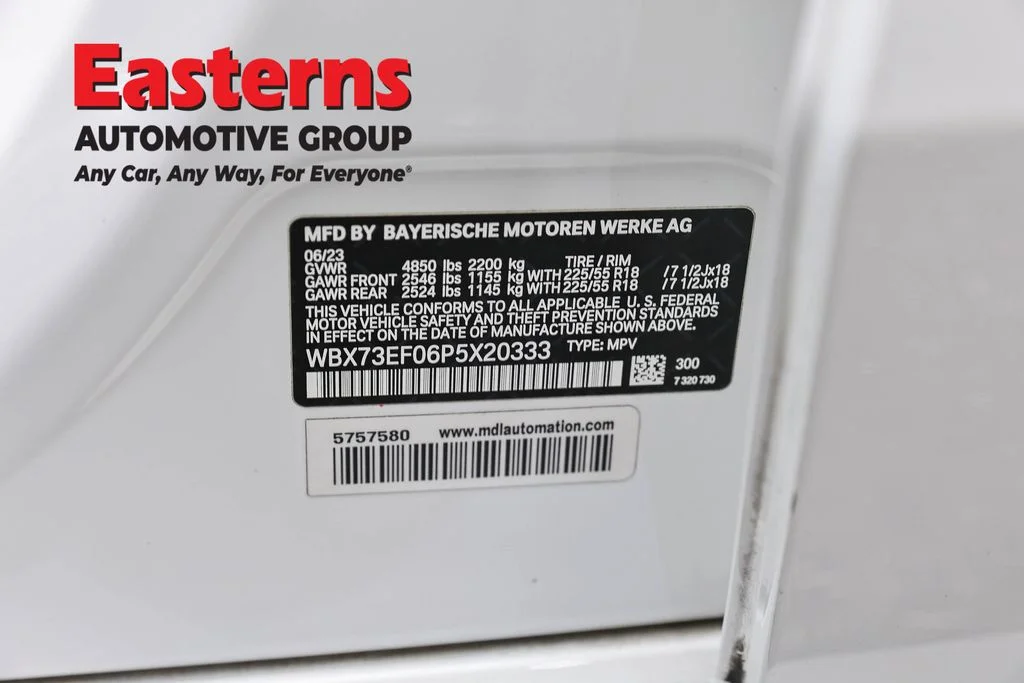 Used 2023 White BMW xDrive28i image 36