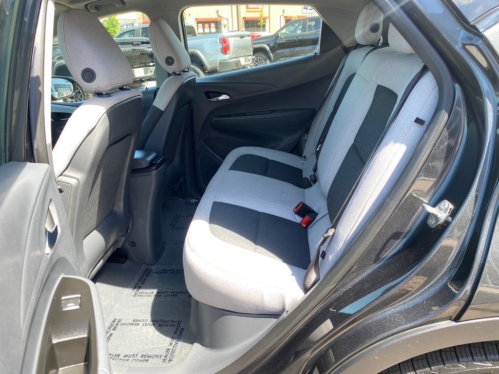 Used 2020 NIGHTFALL GRAY METALLIC Chevrolet LT image 24