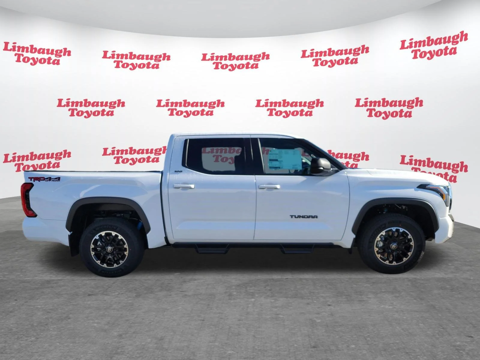 New 2026 Ice Cap Toyota SR5 image 2