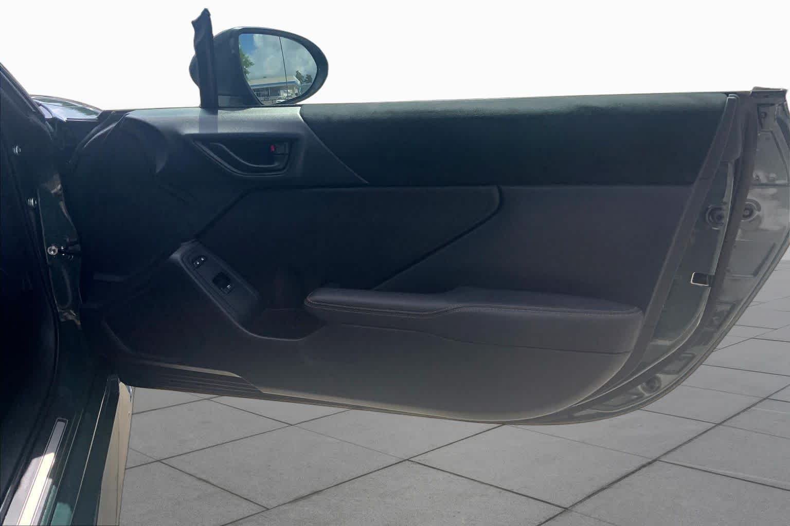 Used 2025 Ridge Green Toyota Hakone Edition image 19