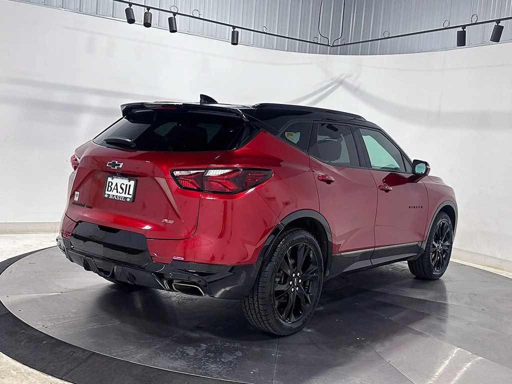 Used 2022 CHERRY RED TINTCOAT Chevrolet RS image 11