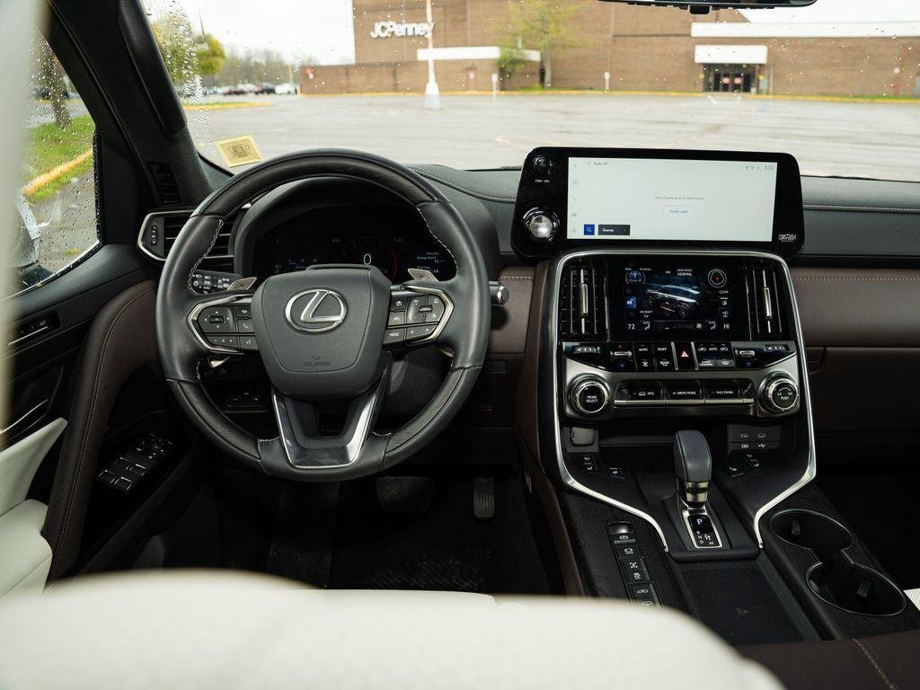 Used 2025 Eminent White Pearl Lexus LX 700h Luxury image 50
