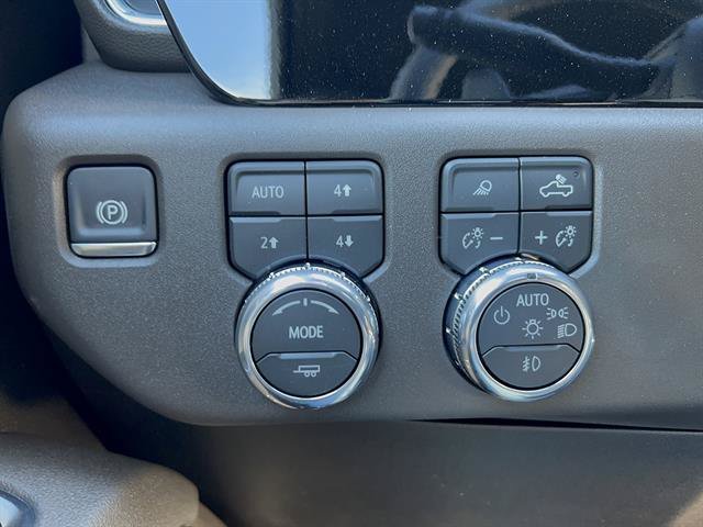 2026 GMC Sierra 1500 SLT - Photo 25