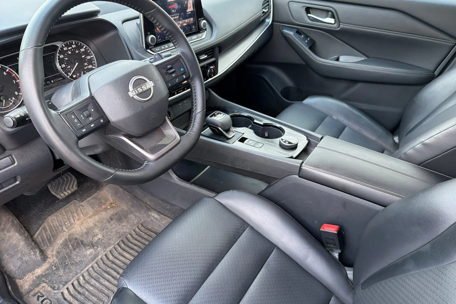 Used 2025 Baja Storm Metallic Nissan SV image 8