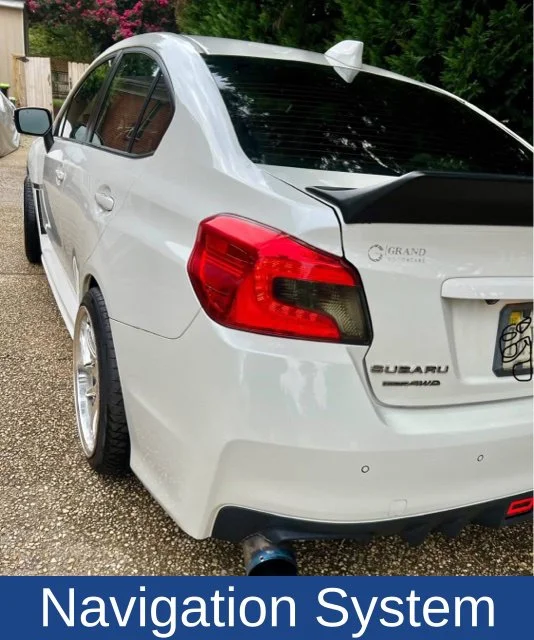 Used 2019 White Subaru Limited image 5