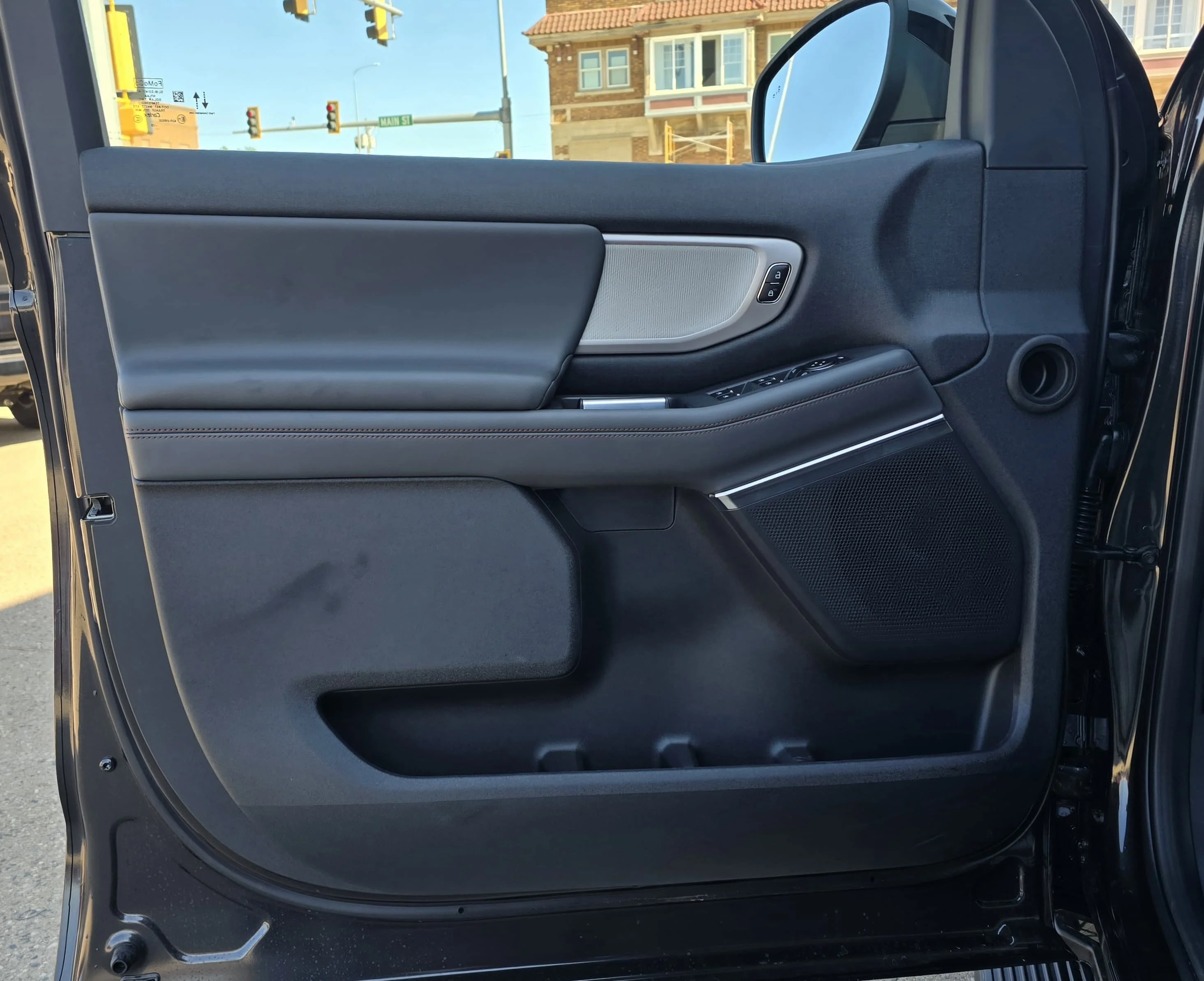 2025 Ford Expedition MAX Active - Photo 18