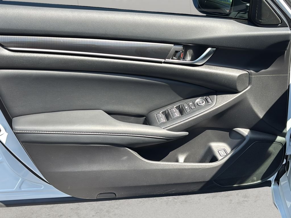 2022 Honda Accord Hybrid Sport - Photo 15