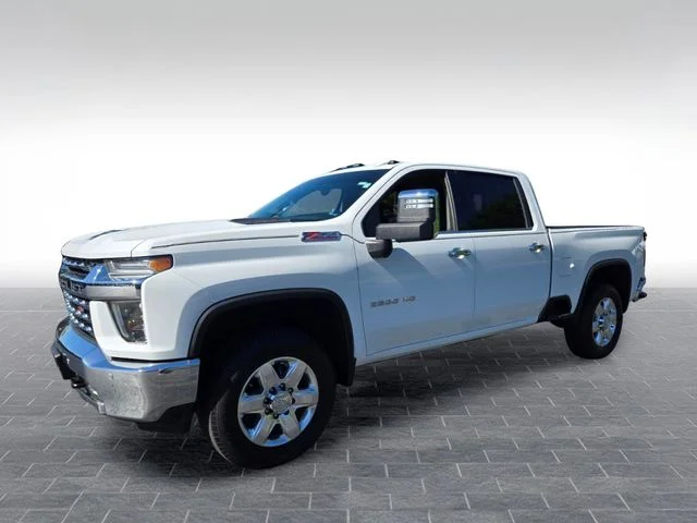 Used 2020 White Chevrolet LTZ image 3