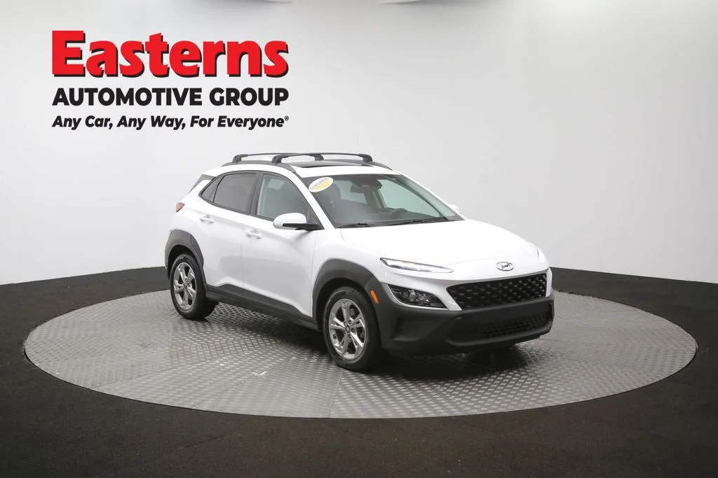 Used 2023 White Hyundai SEL image 52