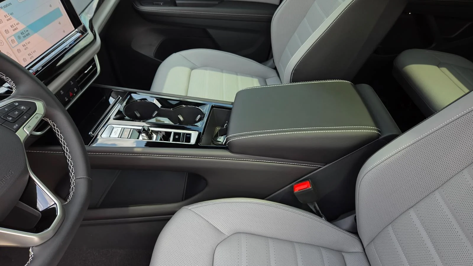 2026 Volkswagen Atlas Cross Sport SEL - Photo 31