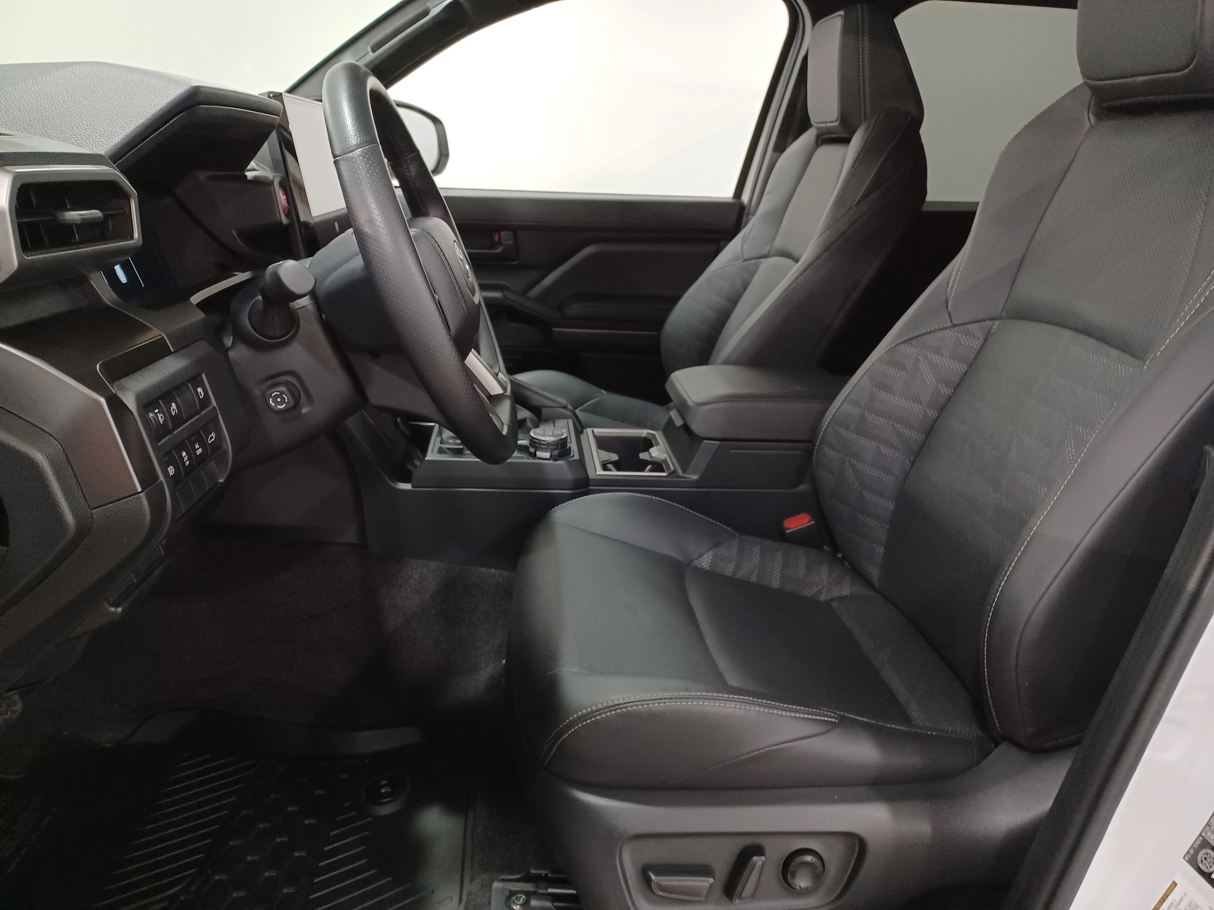 Certified Used 2025 Wind Chill Pearl Toyota TRD Off-Road 4x4*33in Tires | 3.5 Lift | Side Steps | 360 Cam | Cooled Leather | Sunroof image 10