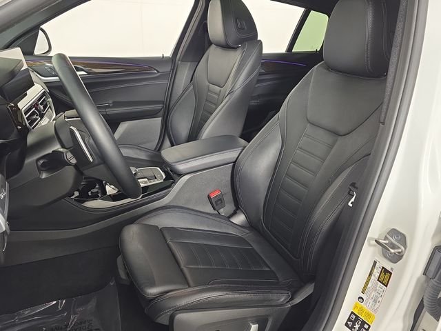 Used 2022 White BMW xDrive30i image 17