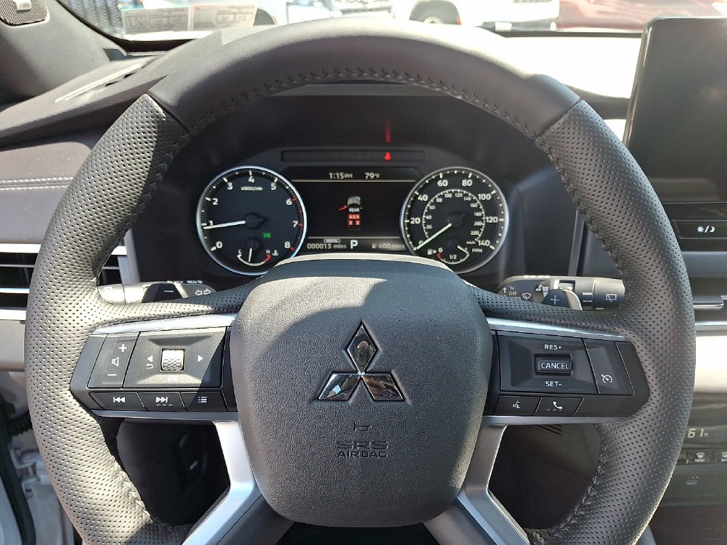 New 2026 White Mitsubishi LE 1.5T S-AWC image 10