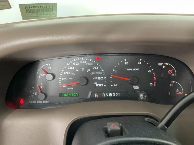 Used 2004 Red Ford XLT image 10