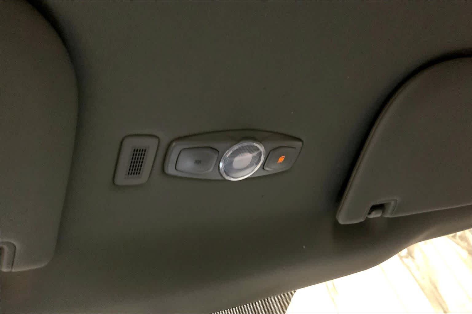 Used 2018 Ingot Silver Ford XL image 34