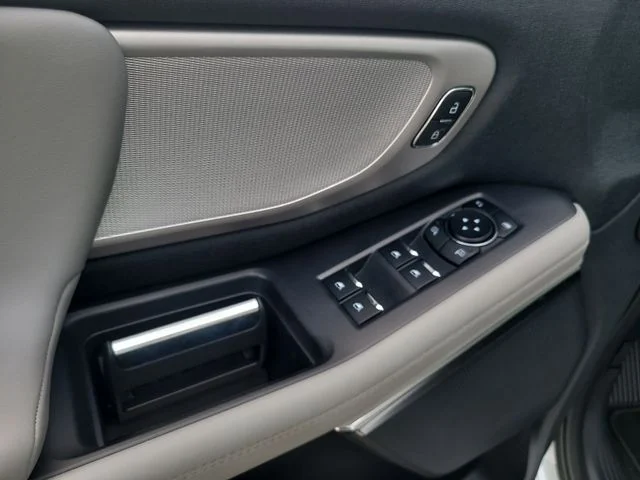 New 2026 Silver Metallic Ford Active image 21